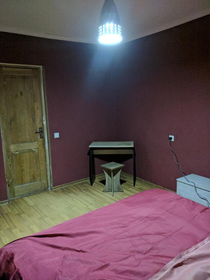 Your Hostel Tiflis Dış mekan fotoğraf