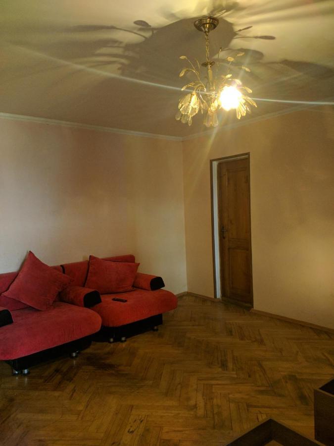 Your Hostel Tiflis Dış mekan fotoğraf
